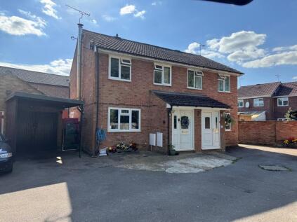 6 Hibiscus Grove, Bordon