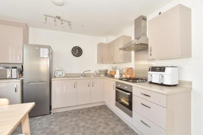 Lounge/Kitchen