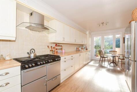 Pondfield Road, Rudgwick, West Sussex