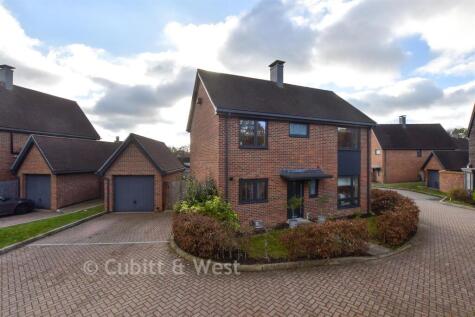 Gratton Chase, Dunsfold, Godalming, Surrey