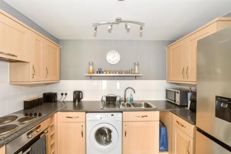 Commonwealth Drive, Three Bridges, Crawley, West Sussex