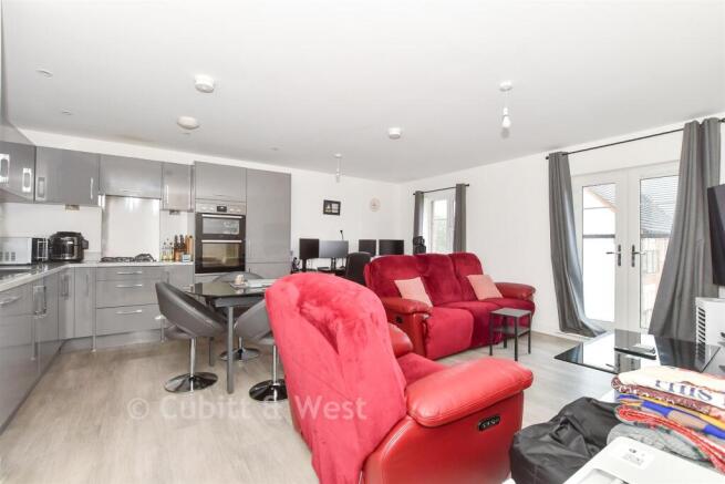 Kitchen/Lounge/ Diner