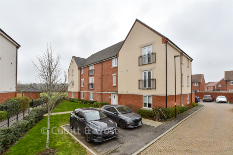 Dowlen Close, Crawley, West Sussex