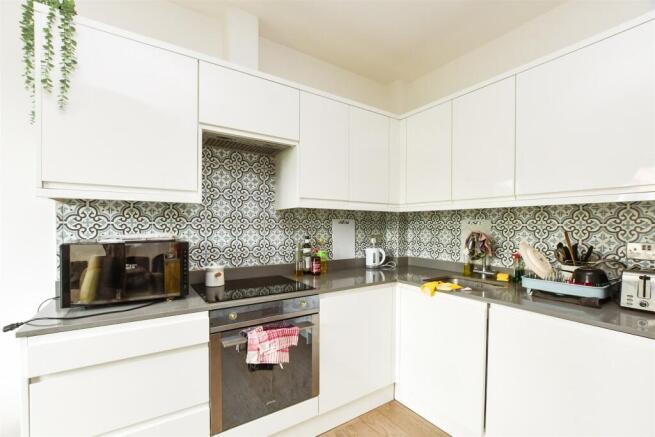 Kitchen/ Lounge