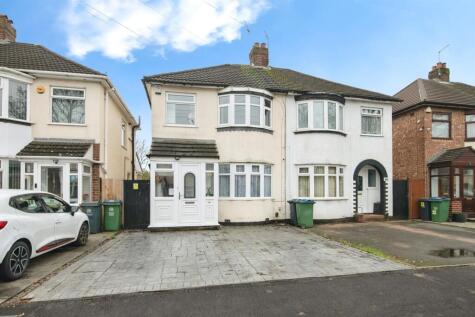 Davis Avenue, Tipton