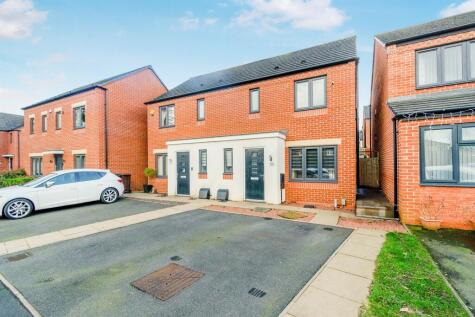 Kirkwall Crescent, Ettingshall Place, Wolverhampton