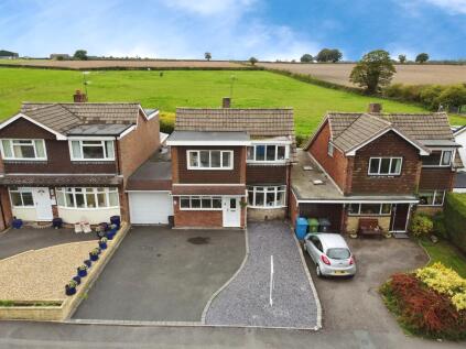 White Oak Drive, Bishops Wood, Stafford