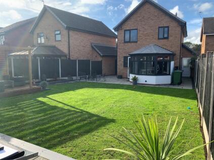 Mirfield Close, Pendeford, Wolverhampton