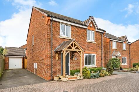 Taper Close, Kingswinford