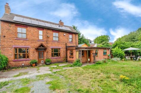 Bush Street, Wednesbury