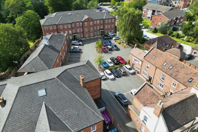 2 bedroom apartment for sale in Beatrice Court Lichfield WS13