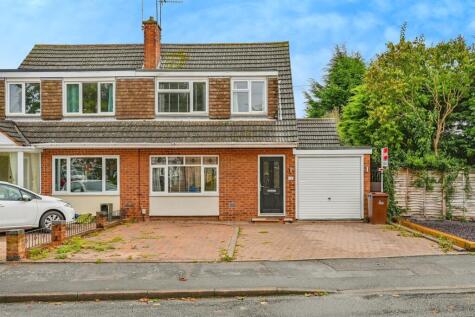 Upton Place, RUGELEY