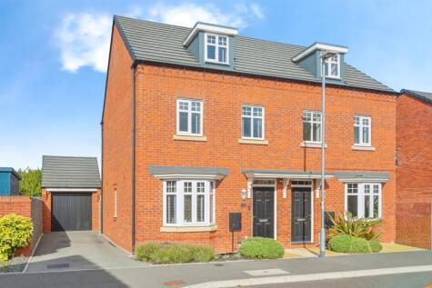 Wakelin Way, LICHFIELD