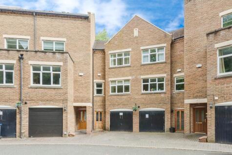 Caversham Place, Sutton Coldfield