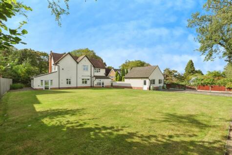 The Oval, Oadby, Leicester