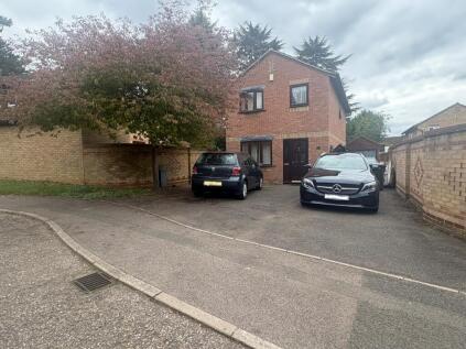 Pine Ridge, Northampton