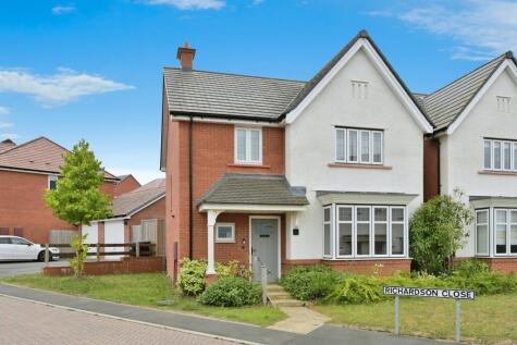 Richardson Close, Boughton, Northampton
