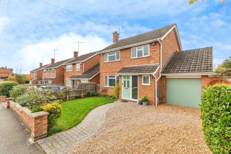 Shelley Drive, Higham Ferrers, RUSHDEN