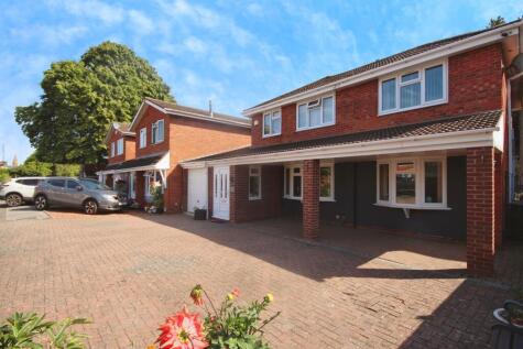 Pembury Avenue, Longford, Coventry