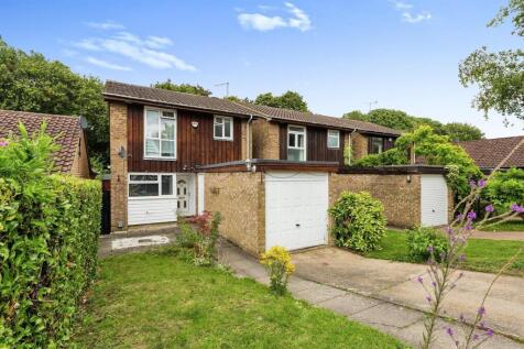 Dents Close, LETCHWORTH GARDEN CITY