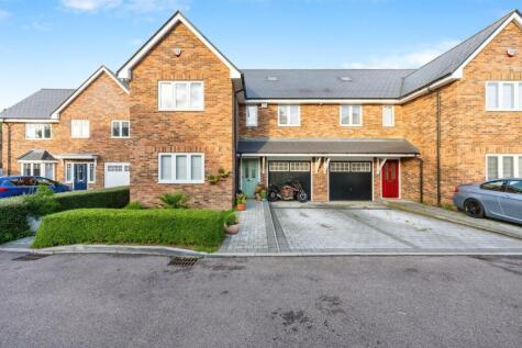 Cherry Gate Gardens, Luton