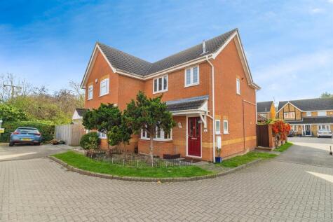 Lake View, Marston Moretaine, Bedford