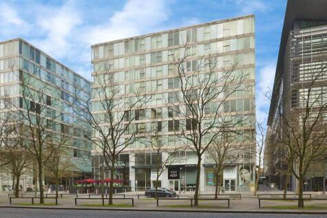 Rillaton Walk, Milton Keynes