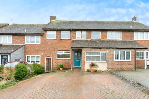 Addison Road, Steeple Claydon, BUCKINGHAM