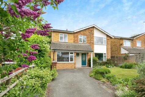 Church Way, East Claydon, BUCKINGHAM