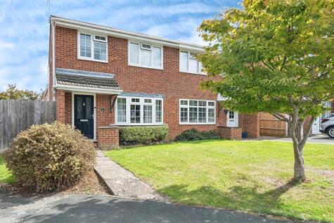 Hare Close, Buckingham