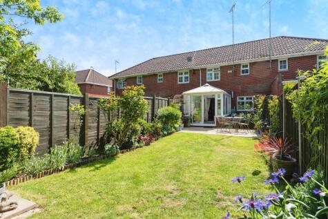 Longcroft Gardens, WELWYN GARDEN CITY