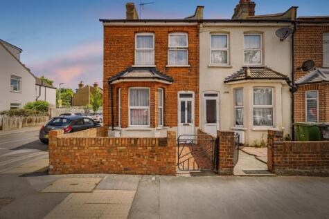 Queens Avenue, WATFORD