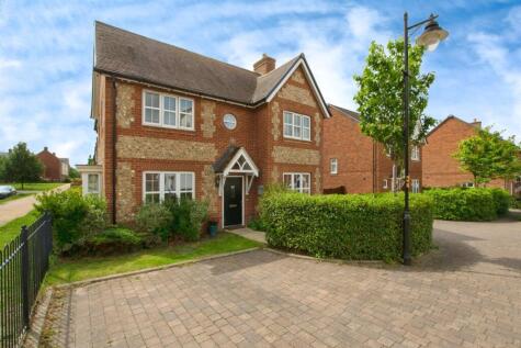 Lancelot Way, Amesbury, SALISBURY