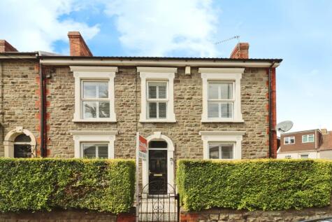 Court Road, Kingswood, Bristol