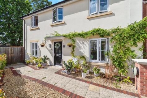 Barons Crescent, TROWBRIDGE