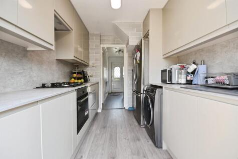 Lucas Avenue, CHELMSFORD