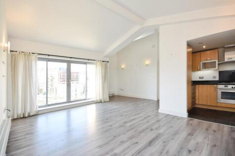 Lockside Marina, Chelmsford