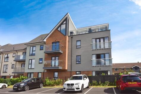 Eastwood Road, Rayleigh