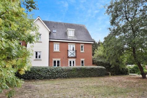 Priory Chase, RAYLEIGH