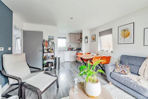 Burrage Road, Redhill