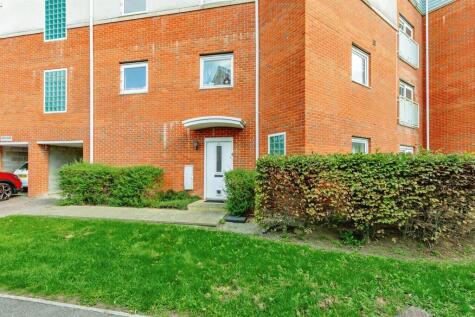 Barrow Gardens, Redhill