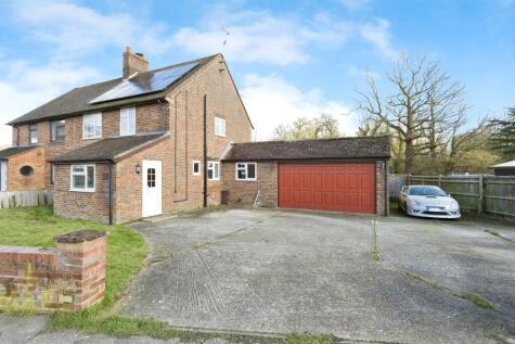 Oakfield Road, Cowfold, Horsham