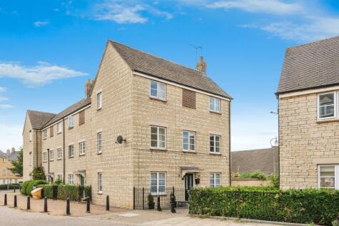 Harvest Way, Witney