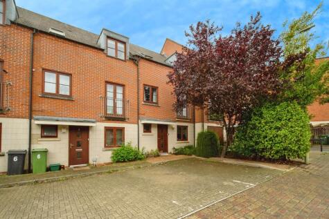 Peggs Way, Basingstoke