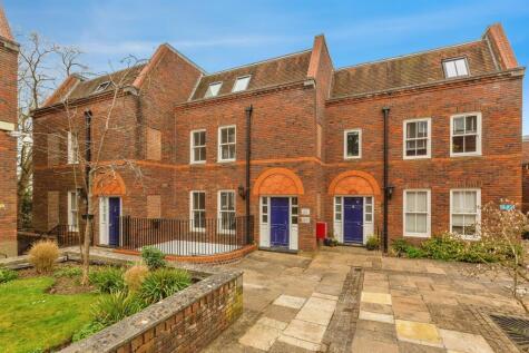 Oxford Road, Aylesbury