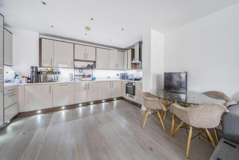 Grebe Way, Maidenhead