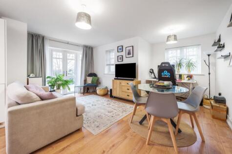 Bhamra Gardens, Maidenhead