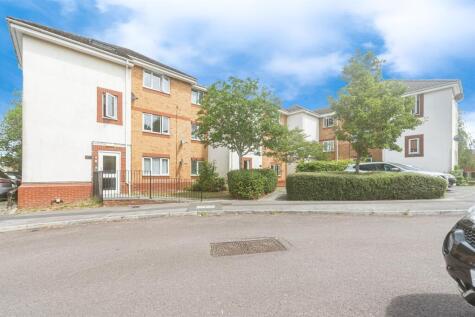 Redshank Court, Thatcham