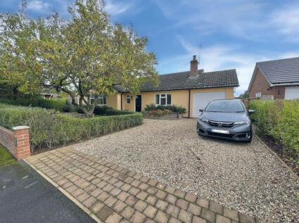 Stonefield Close, Shrivenham, Swindon