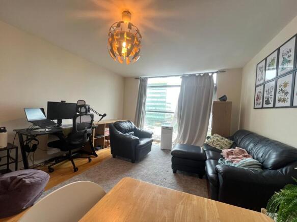 Open Plan Kitchen / Lounge